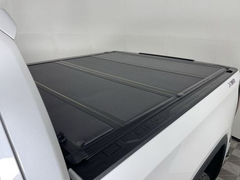 Used 2025 GMC Sierra 1500 SLT w/ SLT Premium Plus Package image 35