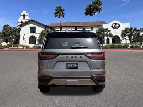 Certified 2026 Lexus LX 600 4WD w/ Accessory Package (Z1) image 3