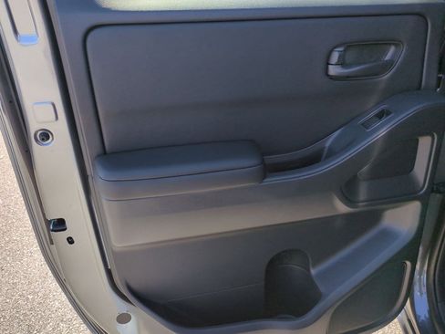 New 2026 Nissan Frontier SV image 17