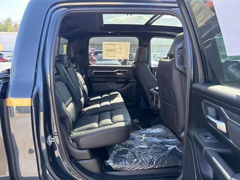 New 2026 RAM 1500 Big Horn AWD/4WD image 30