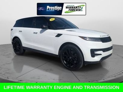 Used 2025 Land Rover Range Rover Sport SE