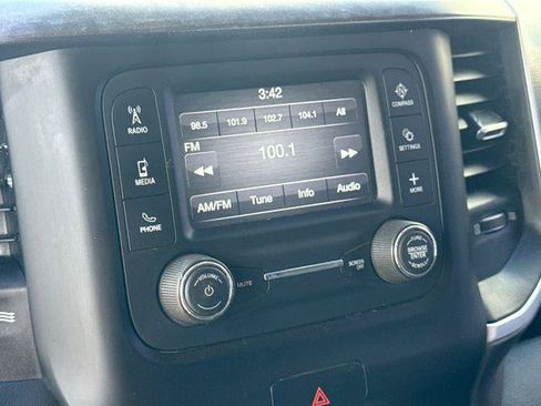Used 2020 RAM 1500 Big Horn RWD image 12