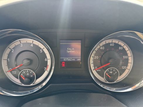 Used 2018 Dodge Grand Caravan GT image 22