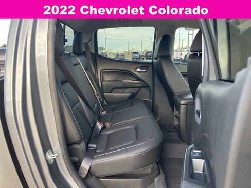 Used 2022 Chevrolet Colorado LT w/ Luxury Package image 15