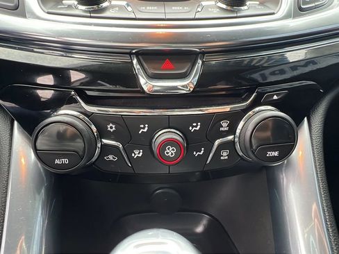 Used 2014 Chevrolet SS image 22