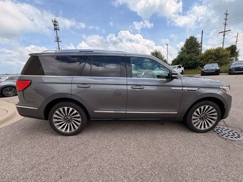 Used 2021 Lincoln Navigator Reserve w/ Luxury Package AWD/4WD image 1