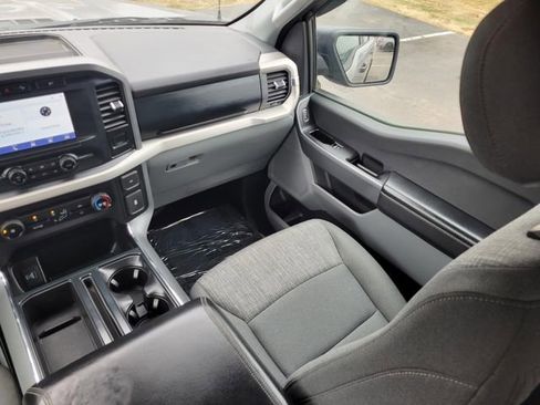 Used 2021 Ford F150 XLT w/ Trailer Tow Package image 24