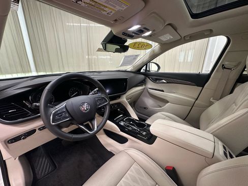 Certified 2023 Buick Envision Avenir FWD image 28