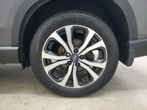 Used 2020 Subaru Forester Limited image 12