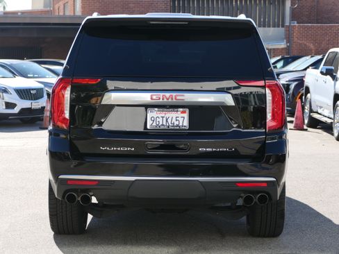 Used 2023 GMC Yukon Denali AWD/4WD image 4