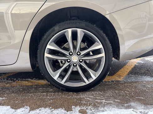 Used 2024 Chevrolet Malibu LT image 31