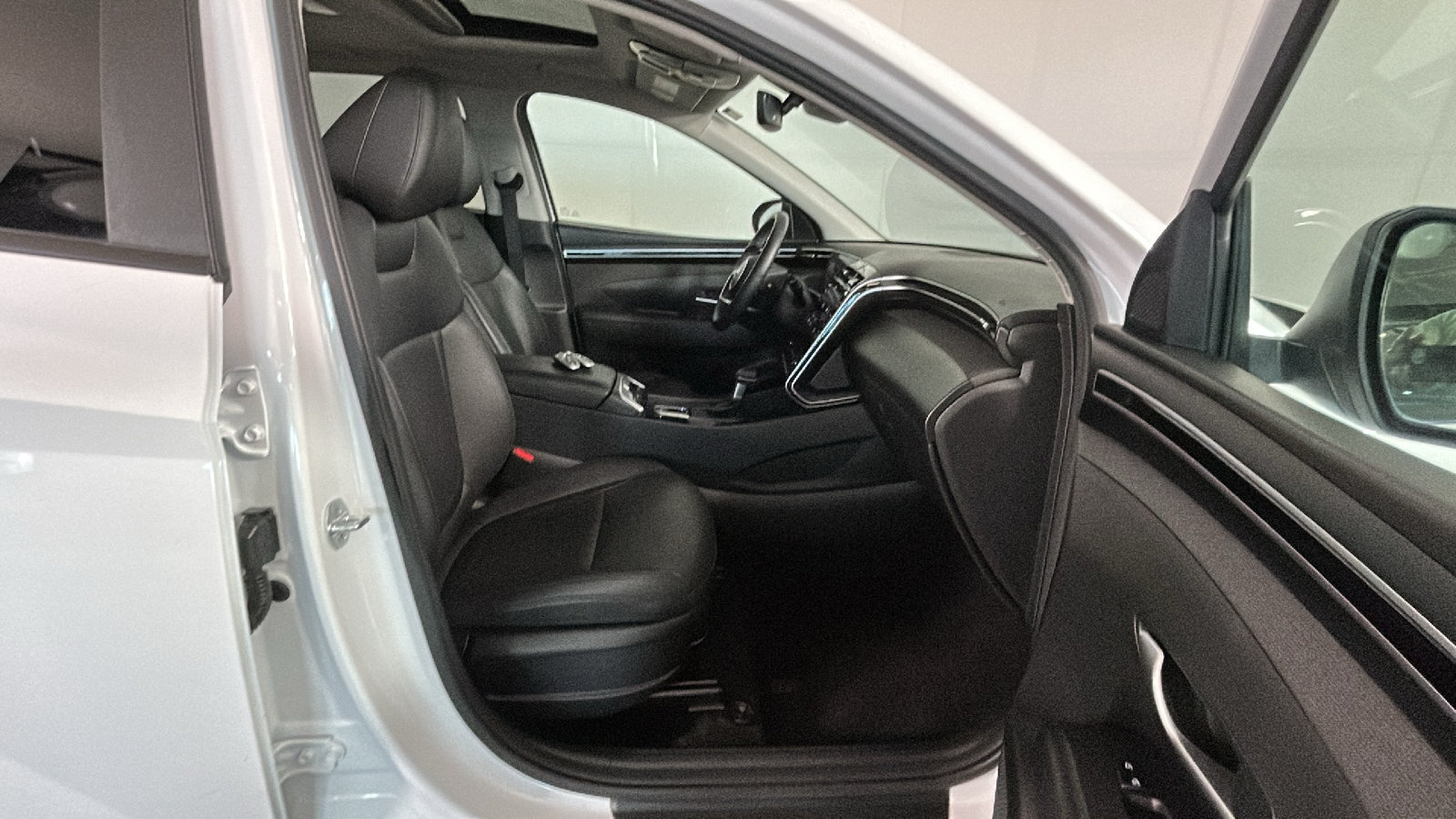 Certified 2023 Hyundai Tucson SEL w/ Convenience Package AWD/4WD image 39