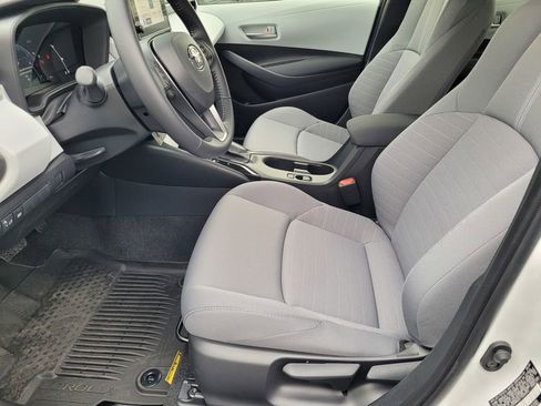 New 2026 Toyota Corolla SE image 8