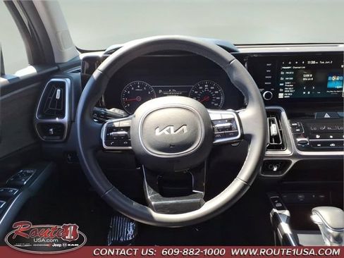 Used 2023 Kia Sorento S AWD/4WD image 23