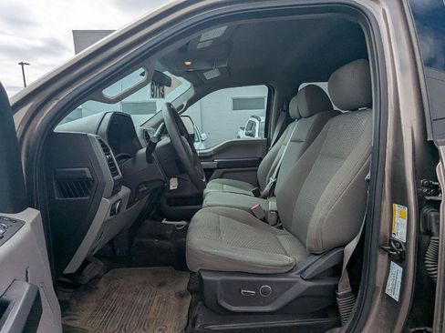 Used 2019 Ford F250 XLT w/ XLT Premium Package AWD/4WD image 15