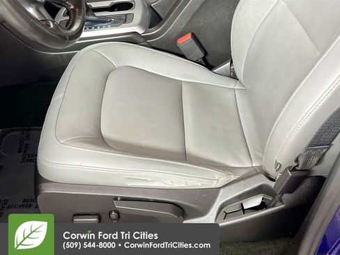Used 2015 Chevrolet Colorado LT image 21