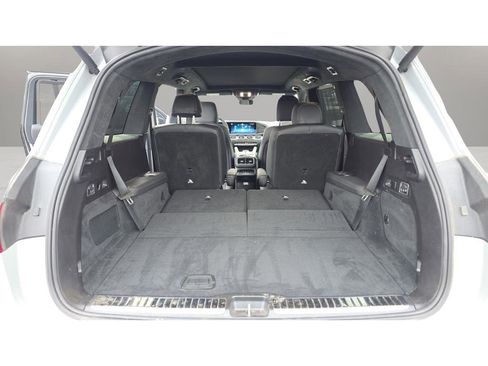 Used 2025 Mercedes-Benz GLS 63 AMG 4MATIC image 29