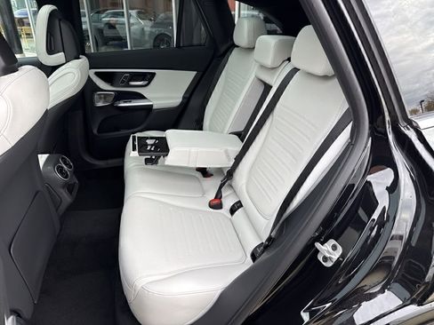 New 2026 Mercedes-Benz GLC 300 4MATIC image 18