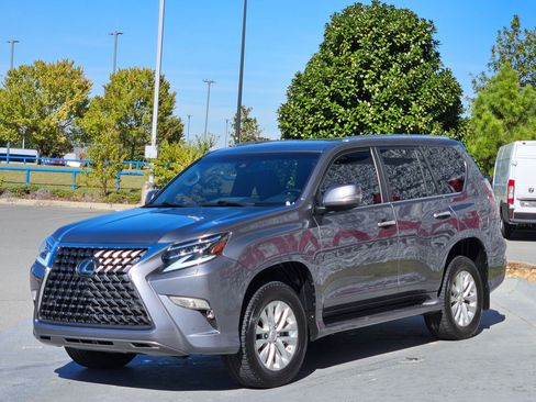 Used 2021 Lexus GX 460 Premium image 3