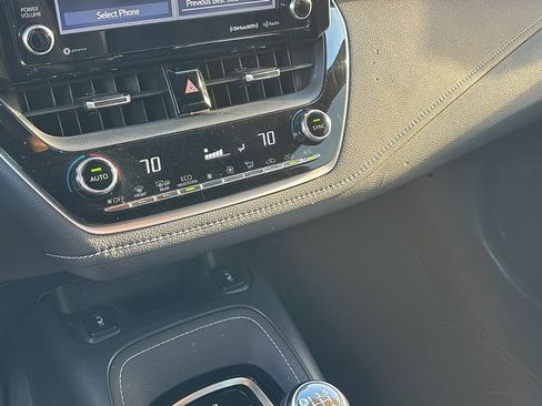 Used 2021 Toyota Corolla XSE image 20