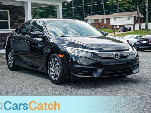 Used 2018 Honda Civic EX image 10