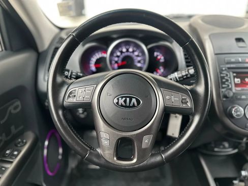 Used 2013 Kia Soul + w/ Audio Pkg image 20