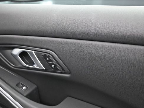 Certified 2026 BMW 330i Sedan RWD image 11