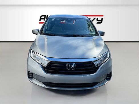 Used 2021 Honda Odyssey Elite image 2