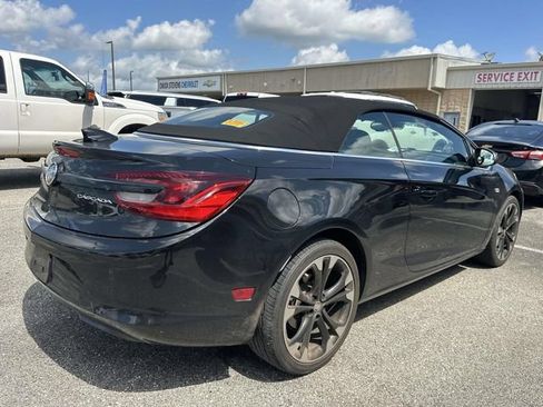 Used 2018 Buick Cascada Sport Touring w/ Dark Effects Package FWD image 15