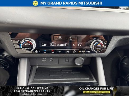 New 2026 Mitsubishi Outlander SEL Black Edition AWD/4WD image 27