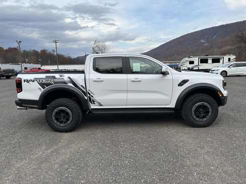 New 2025 Ford Ranger Raptor image 8