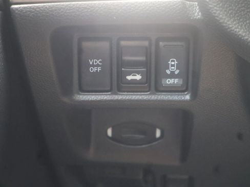 Used 2010 INFINITI G37 Sport w/ Navigation Pkg image 24