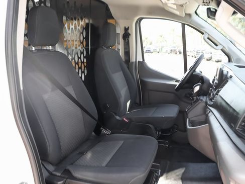 Used 2025 Ford Transit 250 Low Roof w/ Exterior Upgrade Package RWD image 33
