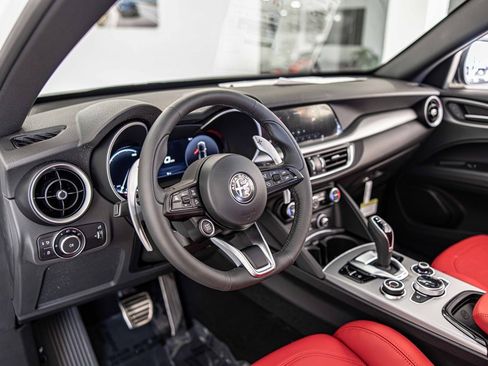 New 2025 Alfa Romeo Stelvio Sprint w/ Veloce Package image 21