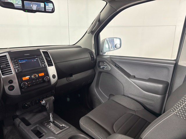 Used 2018 Nissan Frontier PRO-4X AWD/4WD image 28
