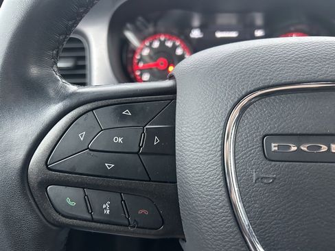 Used 2023 Dodge Charger SXT w/ Blacktop Package image 15