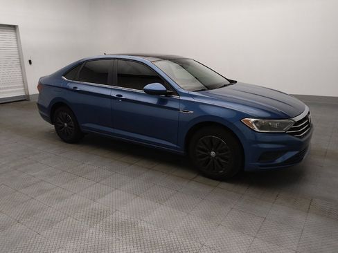 Used 2019 Volkswagen Jetta SEL image 11