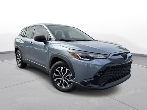 Used 2025 Toyota Corolla Cross AWD Hybrid image 4