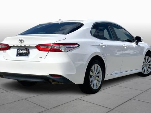 Used 2019 Toyota Camry LE image 13
