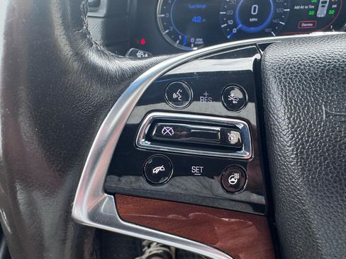 Used 2016 Cadillac Escalade Premium image 19