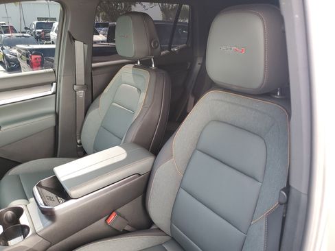 Certified 2026 GMC Terrain AT4 w/ Convenience Package III AWD/4WD image 20