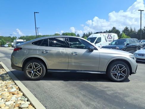 Used 2024 Mercedes-Benz GLC 300 4MATIC image 7