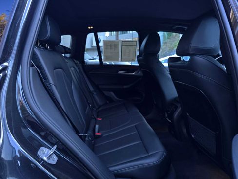 Used 2024 BMW X3 xDrive30i w/ Convenience Package image 12