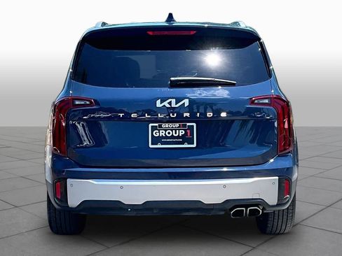 Used 2024 Kia Telluride S w/ S Sunroof Package FWD image 5
