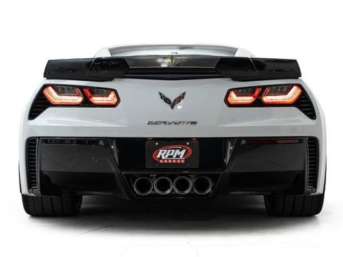 Used 2016 Chevrolet Corvette Z06 w/ 2LZ Preferred Equipment Group image 3