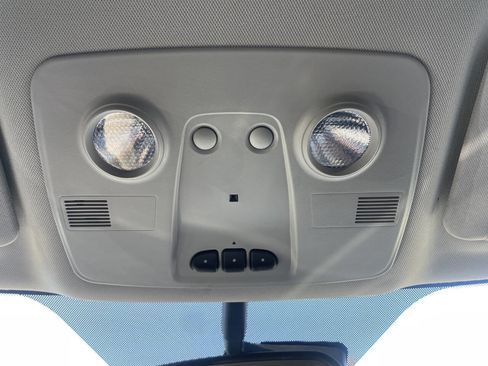 Used 2017 GMC Acadia Limited SLT image 24