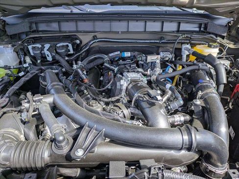 New 2025 Ford Bronco Outer Banks image 15