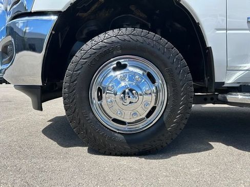 Used 2024 RAM 3500 Big Horn AWD/4WD image 15