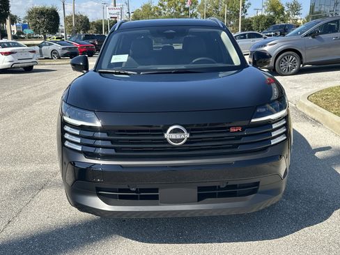 New 2026 Nissan Kicks SR image 4