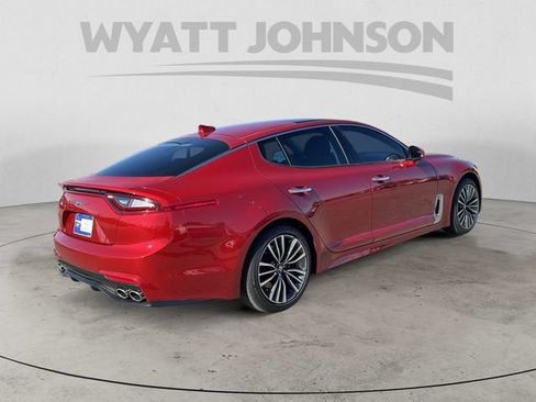 Used 2019 Kia Stinger Premium image 5